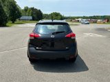 Used 2018 Nissan Kicks SV image 4