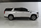 Used 2023 GMC Yukon XL SLT w/ SLT Premium Package image 3