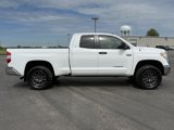 Used 2016 Toyota Tundra SR5 image 2