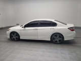 Used 2017 Honda Accord Sport image 3