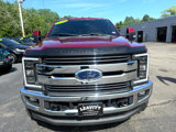 Used 2019 Ford F250 Lariat w/ Lariat Value Package image 3
