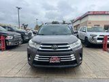 Used 2019 Toyota Highlander XLE w/ Carpet Mat Package (TMS) image 2