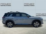 New 2025 Nissan Pathfinder Platinum w/ Cargo Package image 4