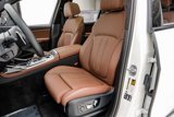 Used 2025 BMW X7 M60i image 4