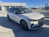 New 2025 Lincoln Nautilus Reserve image 2