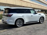 New 2025 INFINITI QX80 Luxe image 3
