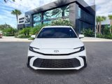 Used 2025 Toyota Camry SE image 2