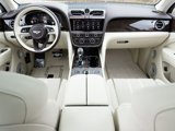 New 2025 Bentley Bentayga image 2