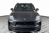 Certified 2025 Porsche Macan image 2