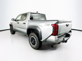 Used 2024 Toyota Tacoma TRD Off-Road image 5