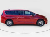New 2025 Chrysler Pacifica Select image 2