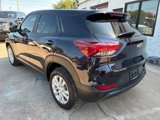 Used 2021 Chevrolet TrailBlazer LS image 2