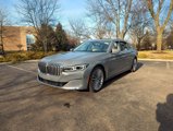 Certified 2022 BMW 750i xDrive w/ Luxury Rear Seating Package image 3