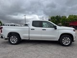 Used 2021 Chevrolet Silverado 1500 Custom image 3