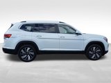 New 2025 Volkswagen Atlas SEL image 2