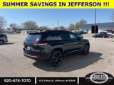 New 2025 Jeep Grand Cherokee Limited w/ Luxury Tech Group II image 4