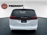 New 2025 Chrysler Pacifica Select image 5