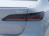 Used 2024 BMW 740i image 5