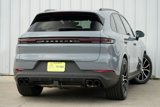 Used 2025 Porsche Cayenne S w/ Premium Package Plus image 5