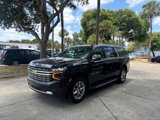 Used 2023 Chevrolet Suburban Premier image 2
