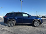 New 2025 Nissan Pathfinder SL image 4