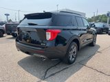 Certified 2023 Ford Explorer XLT w/ Equipment Group 202A image 3