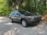 Used 2016 Jeep Cherokee Limited w/ Luxury Group image 2