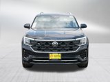 Used 2024 Volkswagen Atlas SEL Premium R-Line image 2