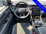 New 2025 Jeep Grand Cherokee L Laredo image 5