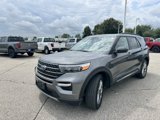 Certified 2022 Ford Explorer XLT w/ Equipment Group 202A image 3