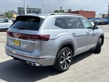 New 2025 Volkswagen Atlas SEL Premium R-Line image 4