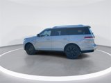 Used 2024 Lincoln Navigator Reserve w/ Monochromatic Package image 5