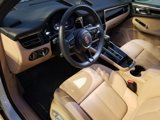 Used 2025 Porsche Macan image 4