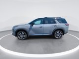Used 2024 Nissan Pathfinder Platinum w/ Cargo Package image 5