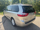 Used 2016 Toyota Sienna LE image 3