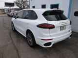 Used 2016 Porsche Cayenne GTS image 3