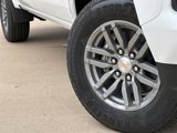 New 2025 Chevrolet Colorado W/T w/ WT Convenience Package II image 3