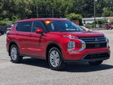 New 2025 Mitsubishi Outlander ES image 2