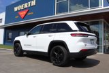 Used 2023 Jeep Grand Cherokee Limited w/ Black Appearance Package image 5