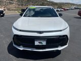 New 2025 Chevrolet Equinox EV RS image 2
