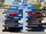 Used 2019 Toyota Camry LE image 5