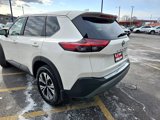 Used 2023 Nissan Rogue SV image 3
