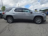 Used 2023 Chevrolet Traverse LT image 3