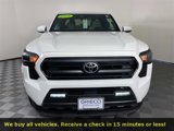 Used 2025 Toyota Tacoma SR5 image 3