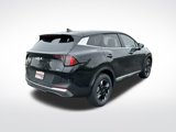 New 2026 Kia Sportage LX image 5
