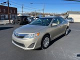 Used 2013 Toyota Camry LE image 3