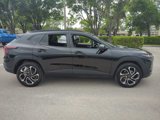 Used 2025 Chevrolet Trax RS w/ Driver Confidence Package image 4