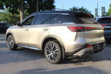 New 2025 INFINITI QX60 Autograph image 2