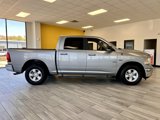 Used 2021 RAM 1500 Classic SLT w/ Luxury Group image 5