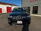 Used 2019 Jeep Grand Cherokee Limited w/ Luxury Group II image 3